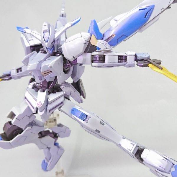 HG ガンダムバエル