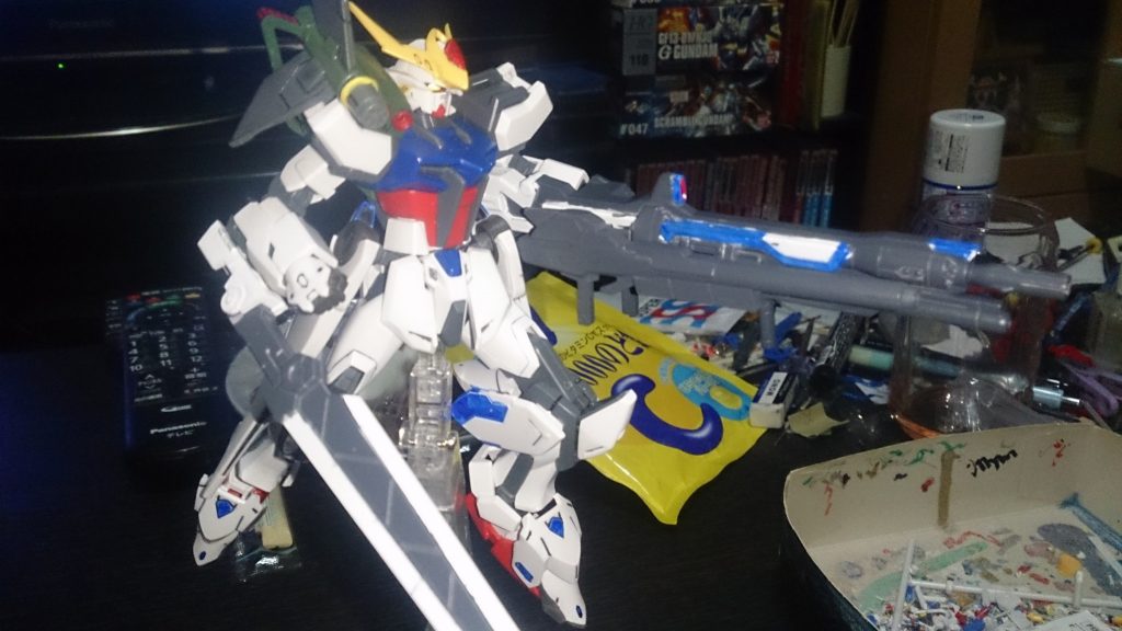 マスキングが盛大に失敗した産物なので、塗装がアレなのはご了承ください。