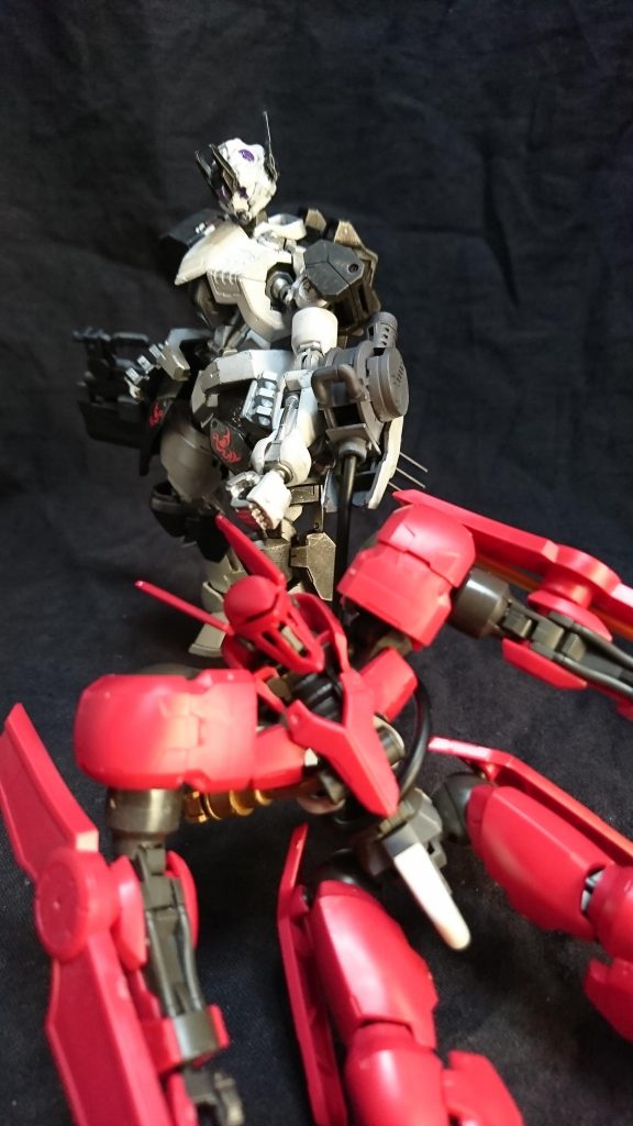 敵MSを実際に捕縛できる性能でありそのまま鹵獲できる優れた代物
パイロットを殺さない様にするのが大変だそうだ(鈴音が歯止めが聞かない時があるため)