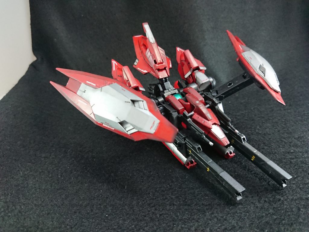 今回一番やりたかった、ジュリアを使ったバックパック兼支援機