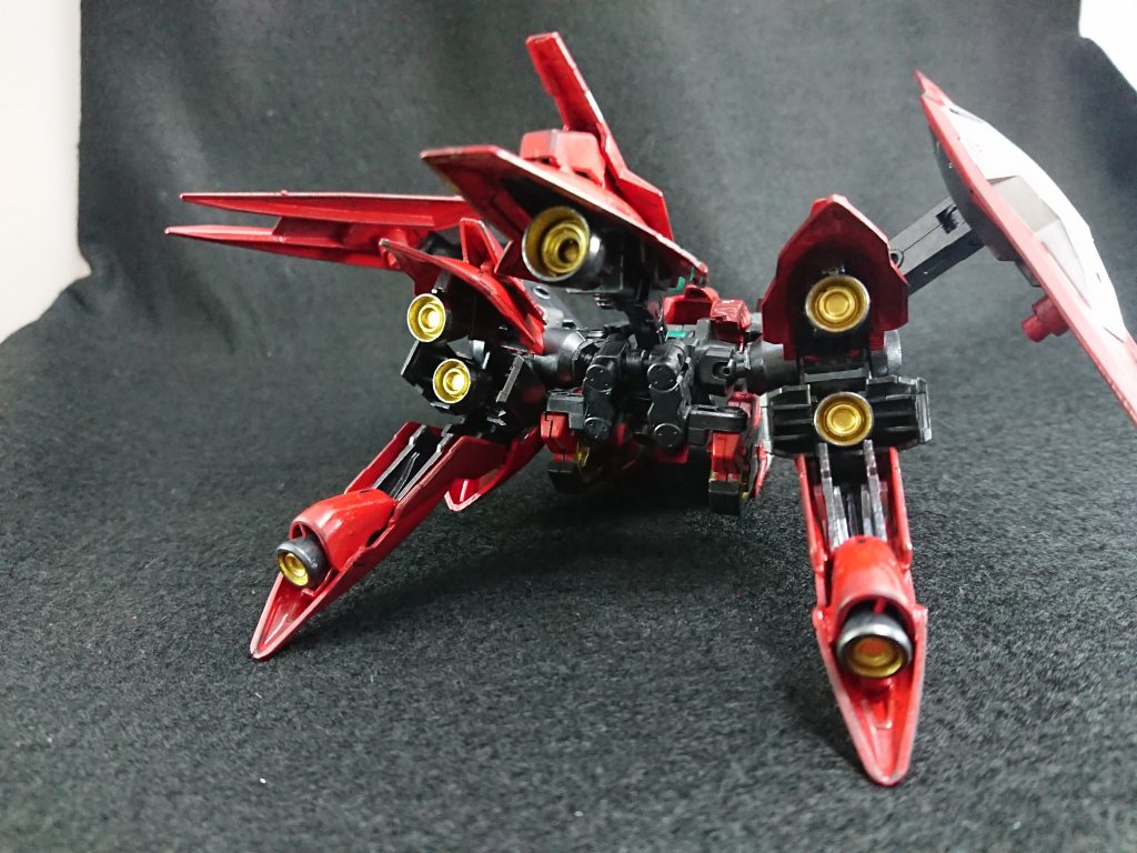 バックショット
バーニア２つ増設してます