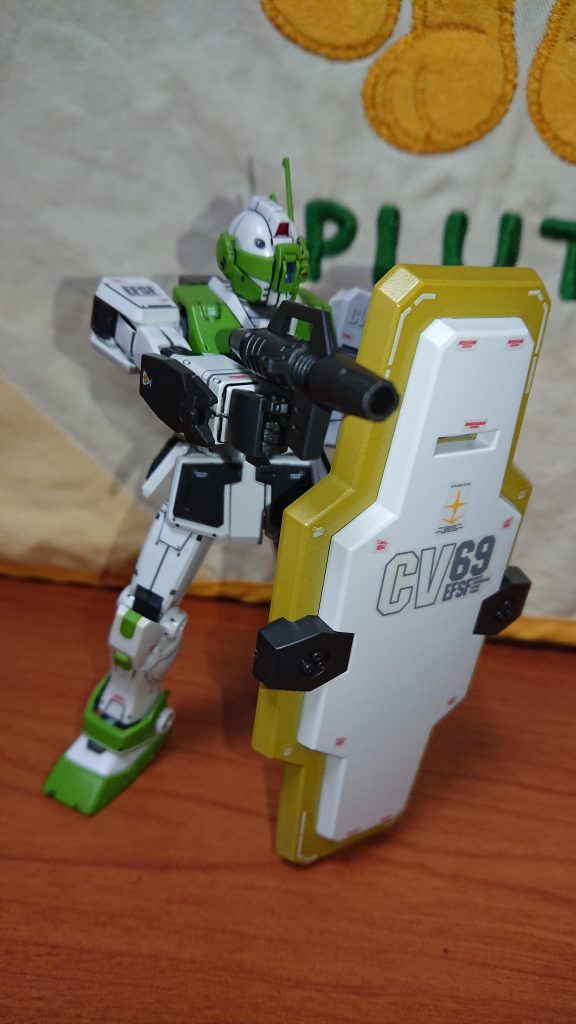 シールドでかっ