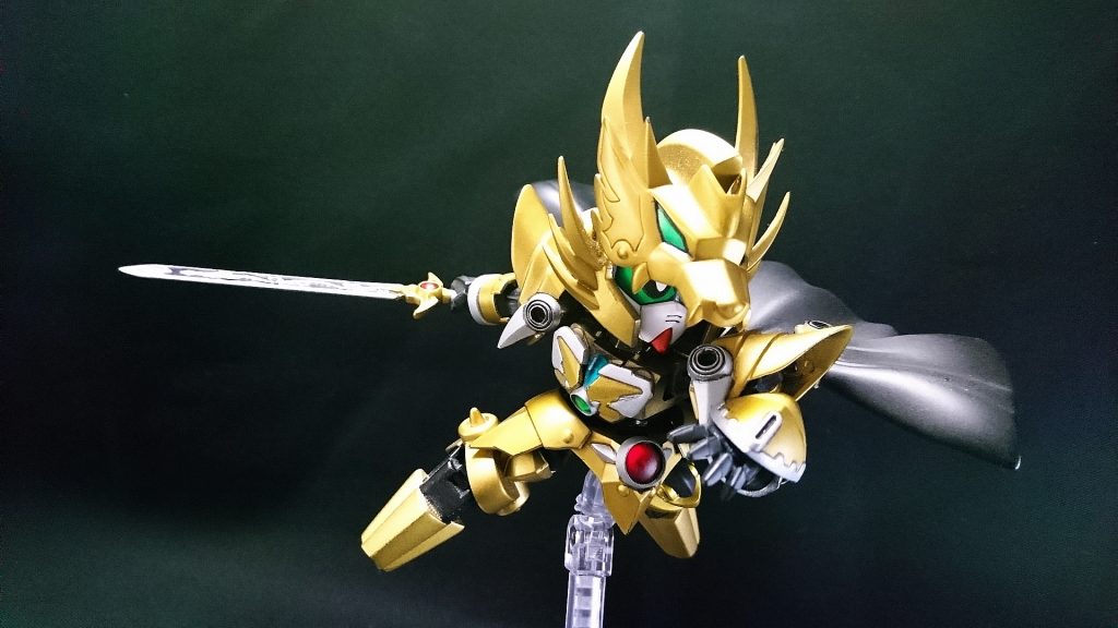 黄金の騎士–4枚目/制作者：シズ