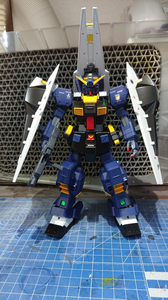 真正面シールドブースター付き