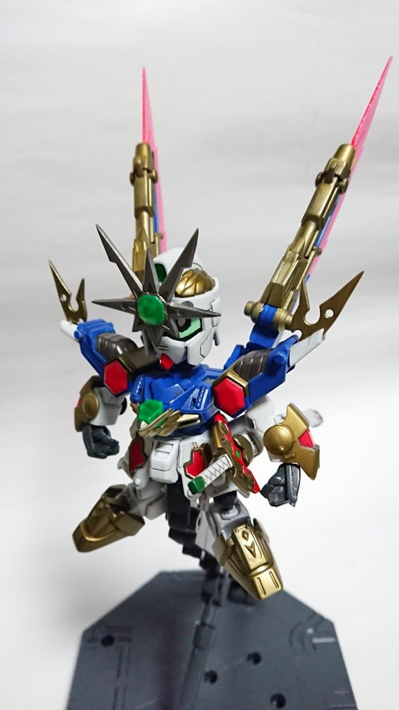 まずは超将軍形態。
この状態だと基本、自立は難しいですね。