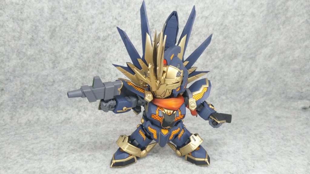 鳥メカ忍(しのぶ)と合体した姿
カクレ形態の機能を強化出来る
情報収集能力が上がり光学迷彩の使用エネルギーを抑えジャミング性能もあるので潜入ミッションに向いている
死角からハンドガンやクナイによる奇襲が得意