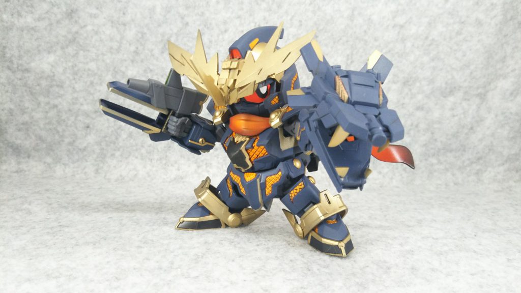 シノビ形態では零雄(れお)と合体した姿を好んで使用する
中～近距離でのタイマン性能が高い