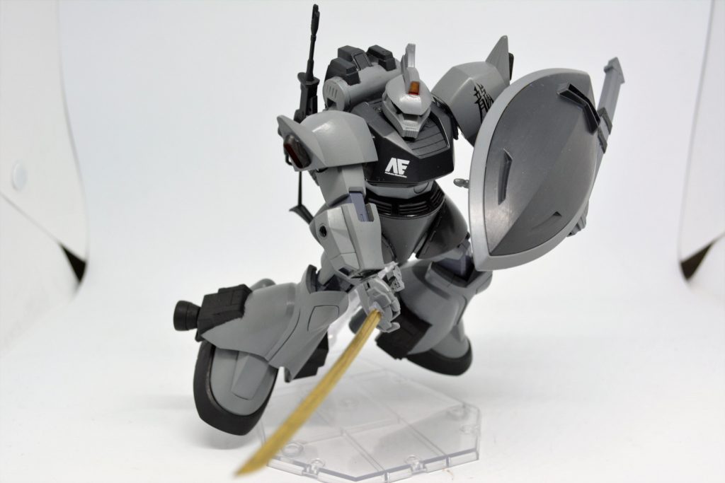 ポーズ3
抜刀ッ!