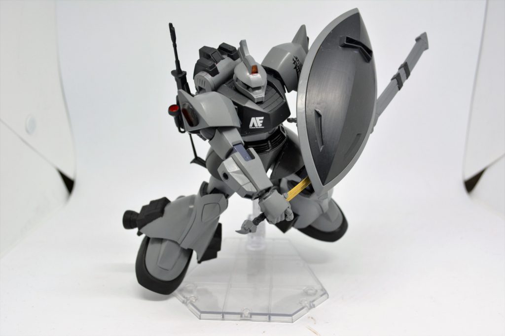 ポーズ2
抜刀途中