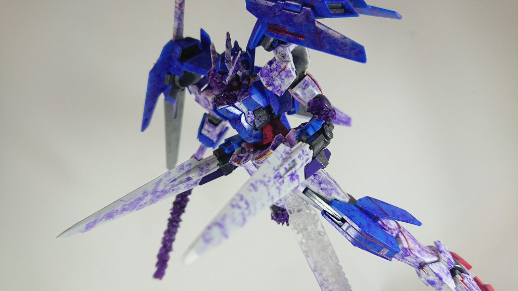 GNソードⅡ
腕がないため持つ事は出来ないが、ライフルとして使える。