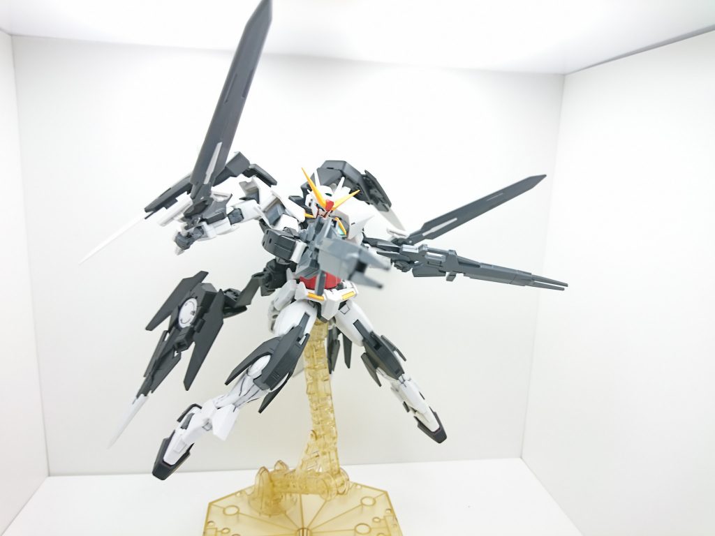 00RAISER–5枚目/制作者:Mountain Ricefield