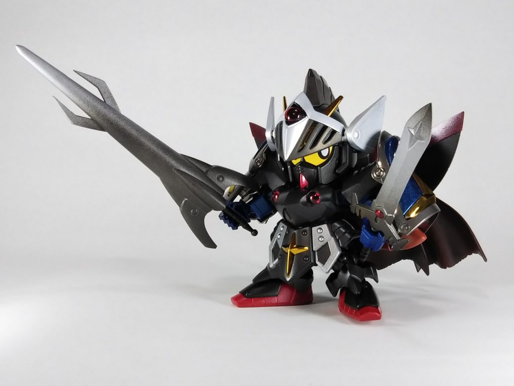 基本的にはLEGEND BBのバーサル騎士ガンダムの色替えです。