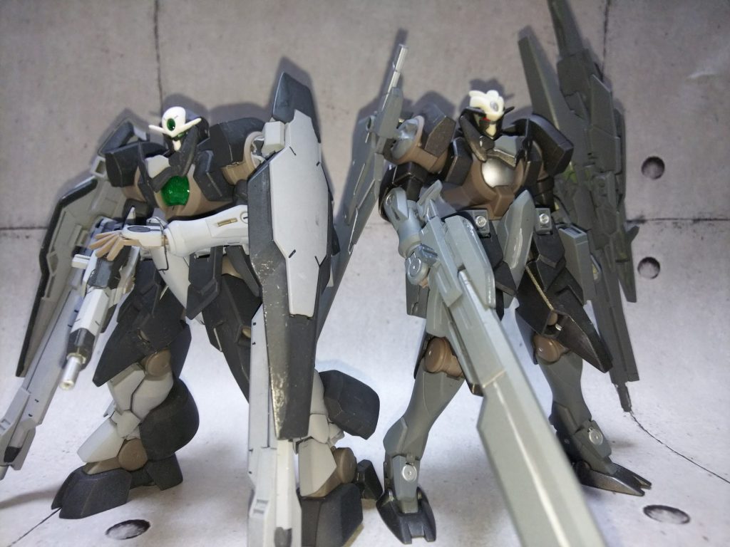 前作のGN-X Forceとの2ショット