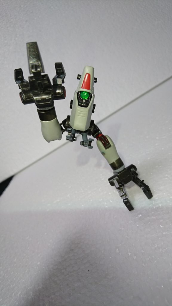 結構アクション幅あるけど、ポッドはそんなことしない。