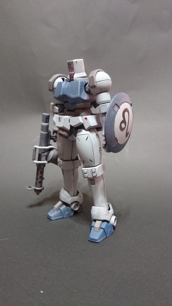 シールドに獅子座のマーキング