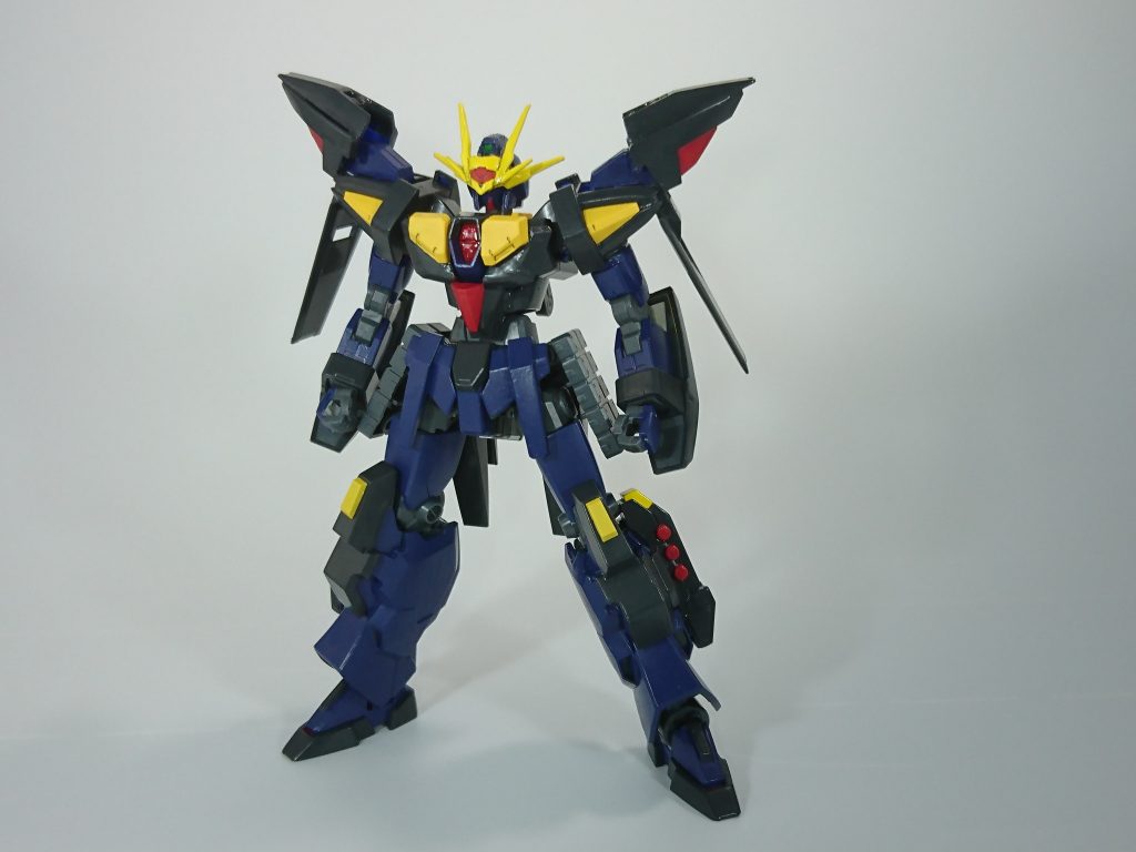 AGE3ガイア(素体)
スペースノイド(特に火星人)スレイヤーさん
脚部をジェスタキャノンに変更し、その分肩に使わなくなったAGE3の足パーツを盛ってよりヒロイックにしてみました
機体の色はモノアイガンダムことシスクードさんを参考にしていますね