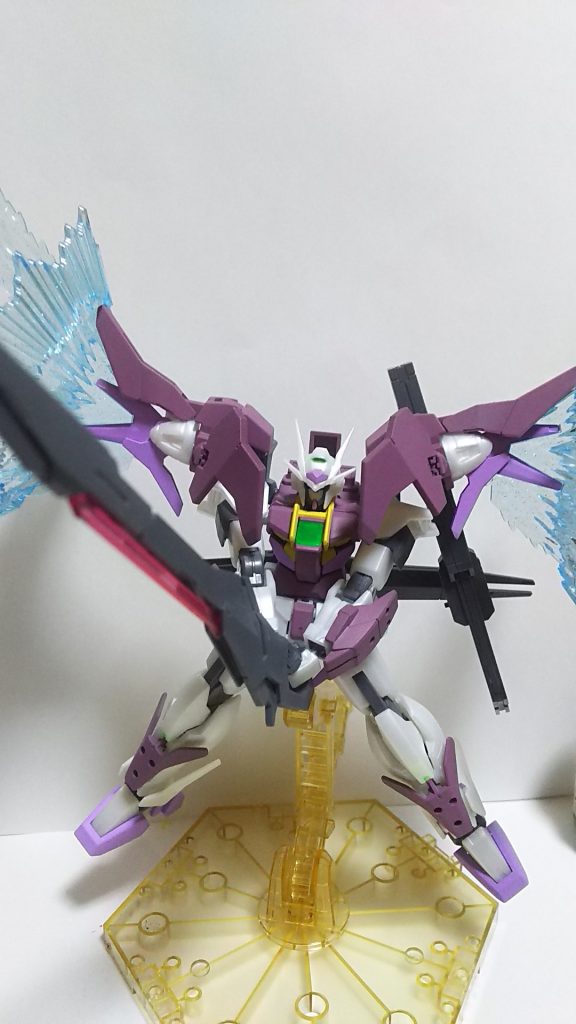 おまけ：
ＧＮドライブの黒部分に色を入れてないときの画像。
黒部分を入れるか入れないかで大分ダブルオーとしての主張が変わってくる・・・
この画像だとＳＥＥＤ系ＭＳにしか見えない。