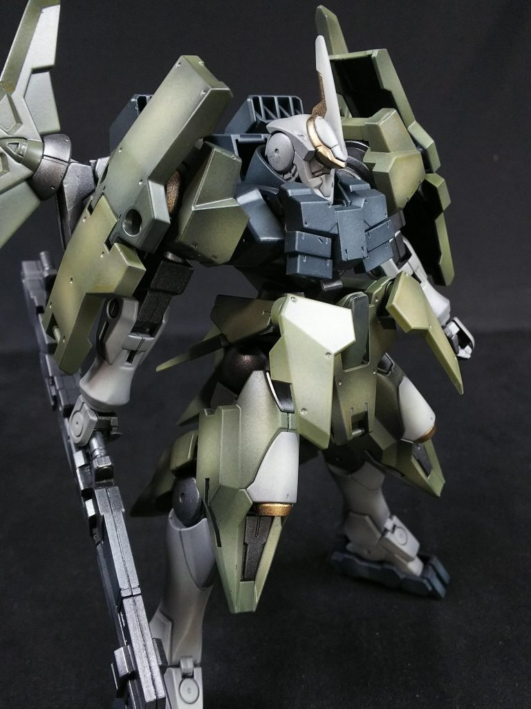 ストライカージンクス–4枚目/制作者：やっすおう