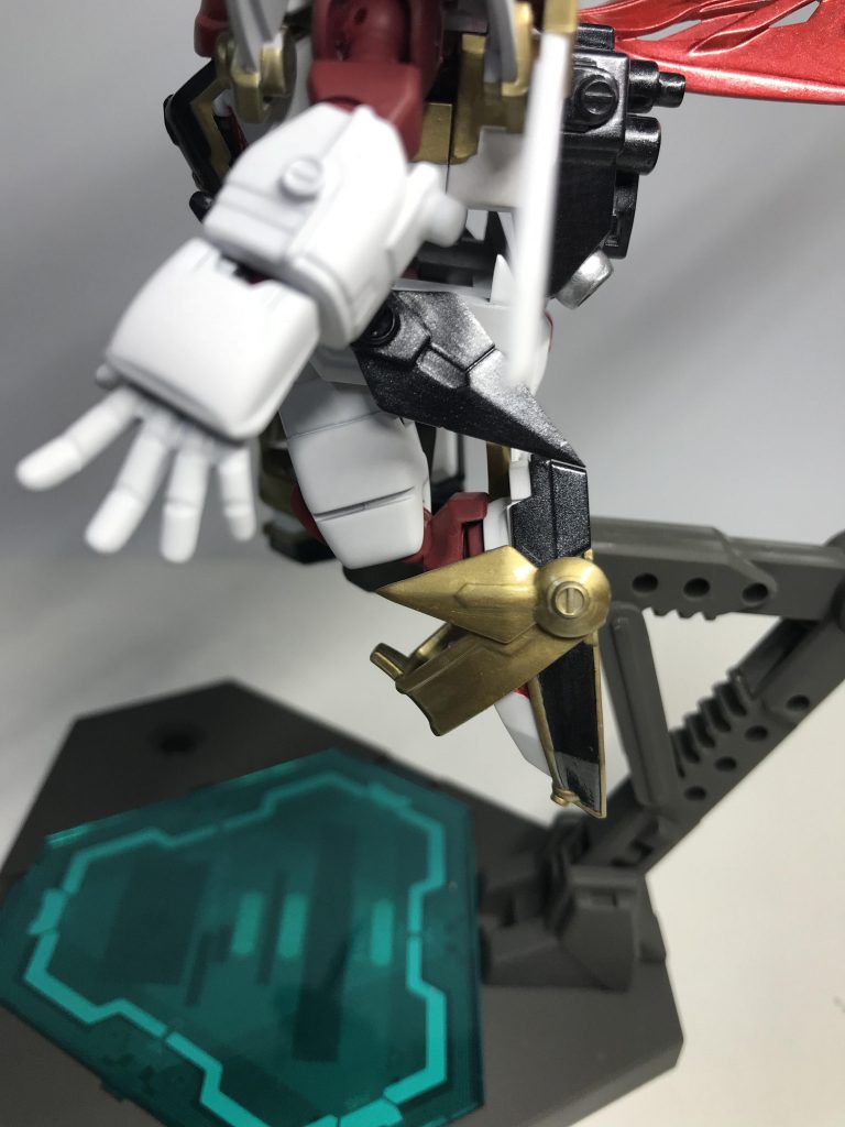 こんな感じに曲がります。