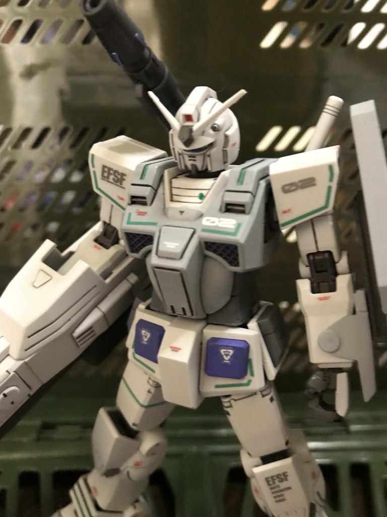 ヘビーガンダム UC0090–3枚目/制作者：真樹京介