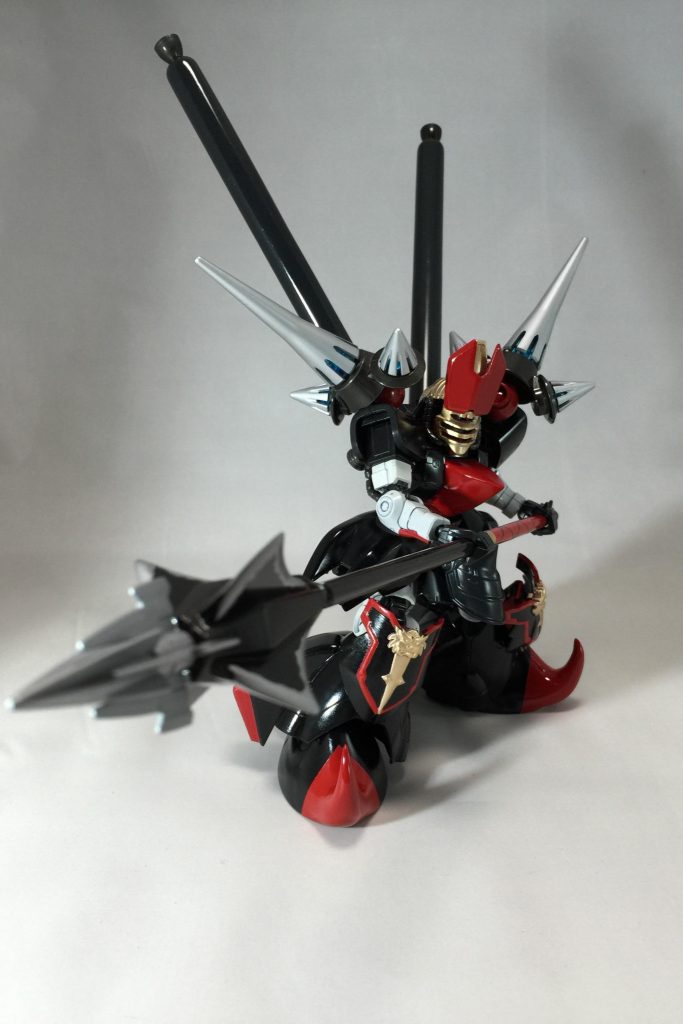 こちらは軽量刺突タイプ
槍にもなります。