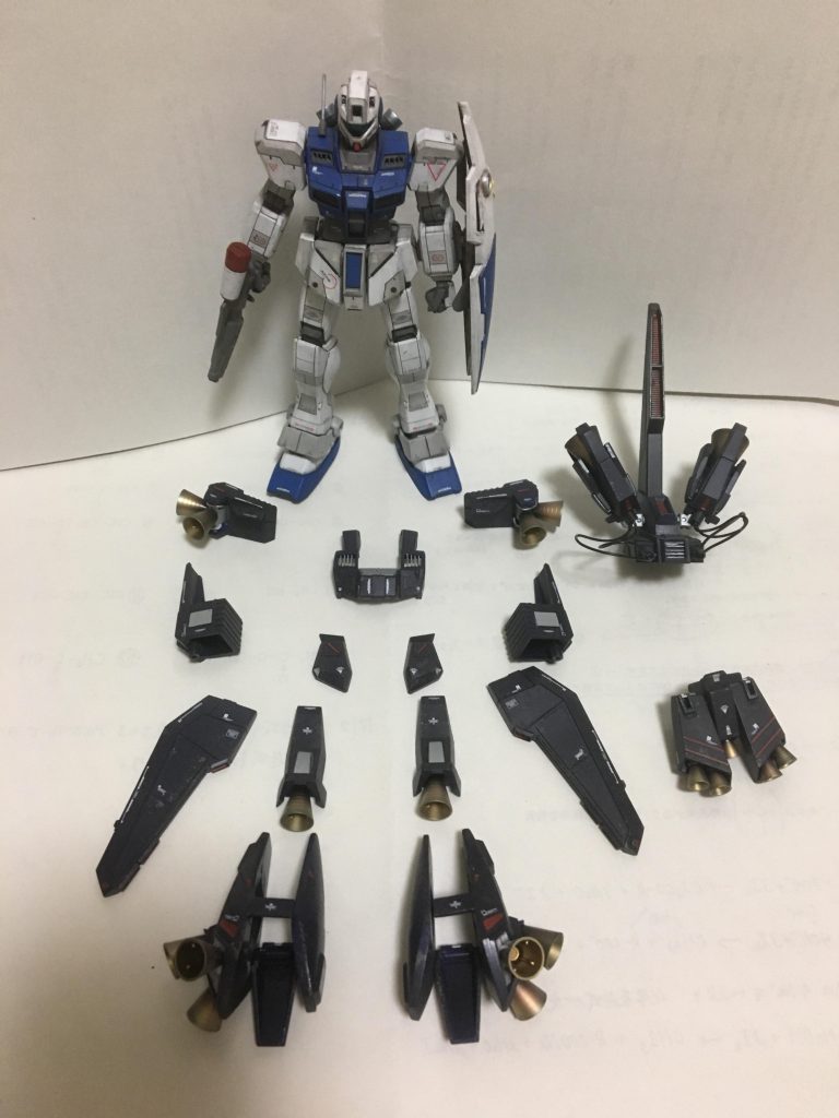 武装は磁石で接続しているので取り外せます