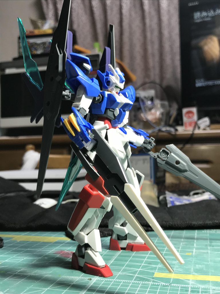 初期案
ゴテ盛りです