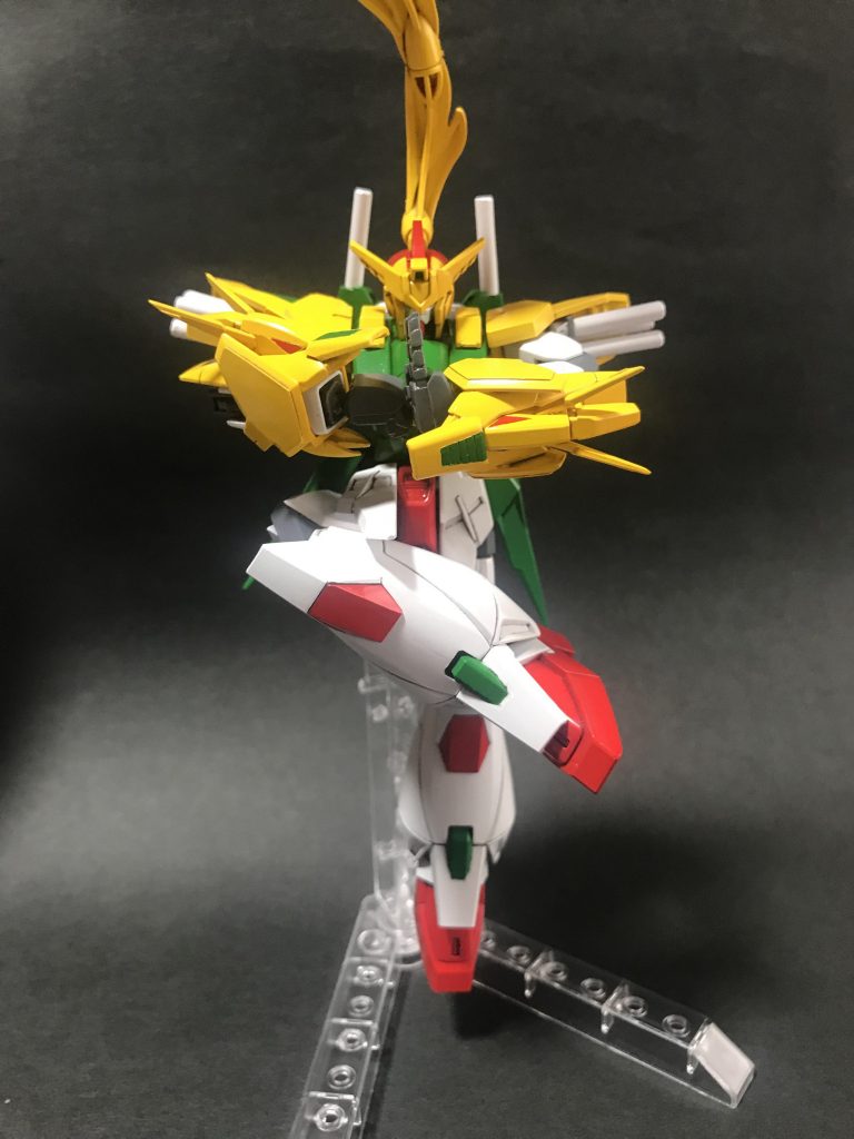 天に竹林!地に少林寺!目にモノ見せるは最終!奥義!真!流星!胡蝶剣!!
はい。手を前で写真の様に組む為、籠手は取り外し可能にしてます。