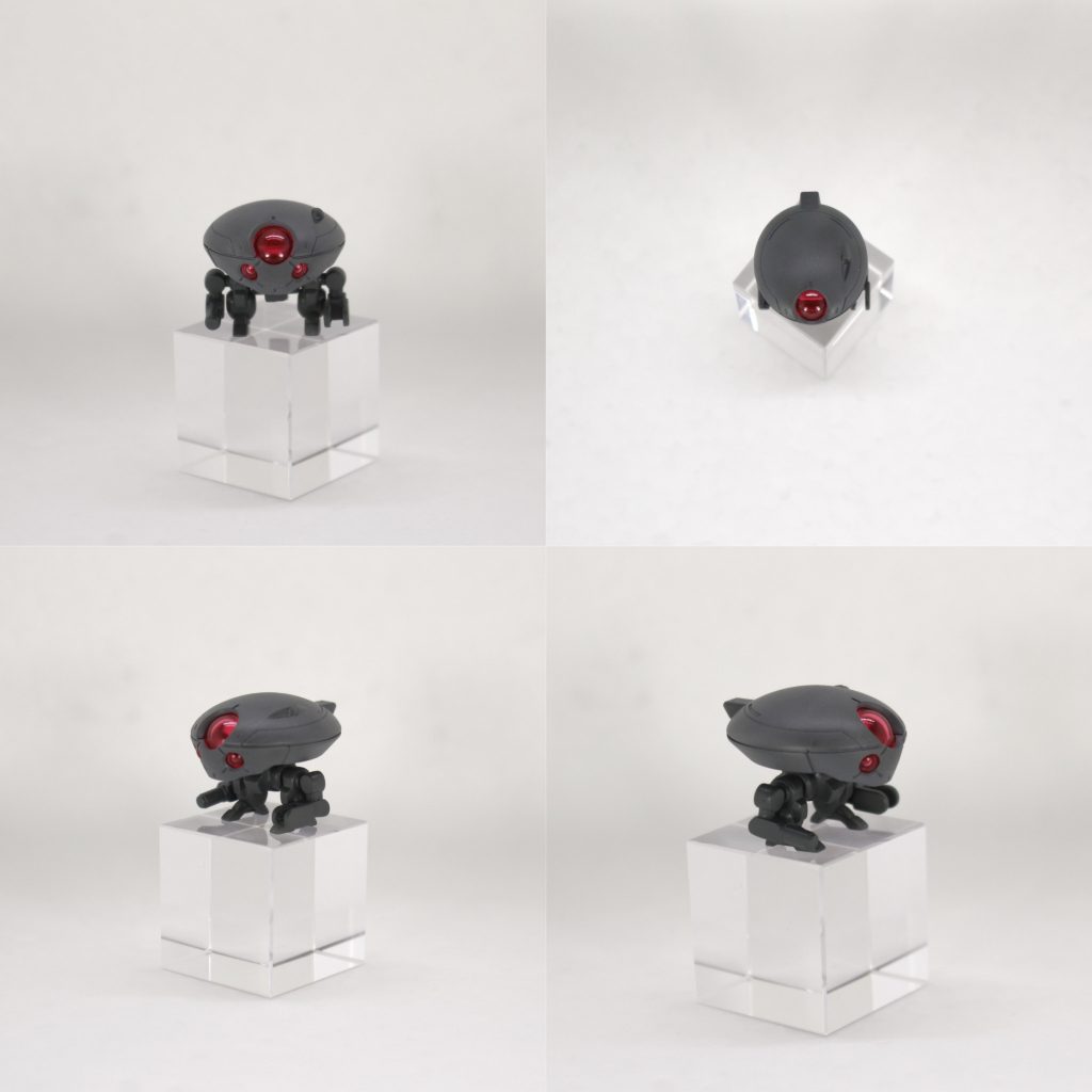 グリモアマーセナリーの支援機2号機
こちらは空からの奇襲に重きを置いたカラーリングです
ちなみにこちらも
迷彩風に、塗装しましたが
全然わからないですね笑