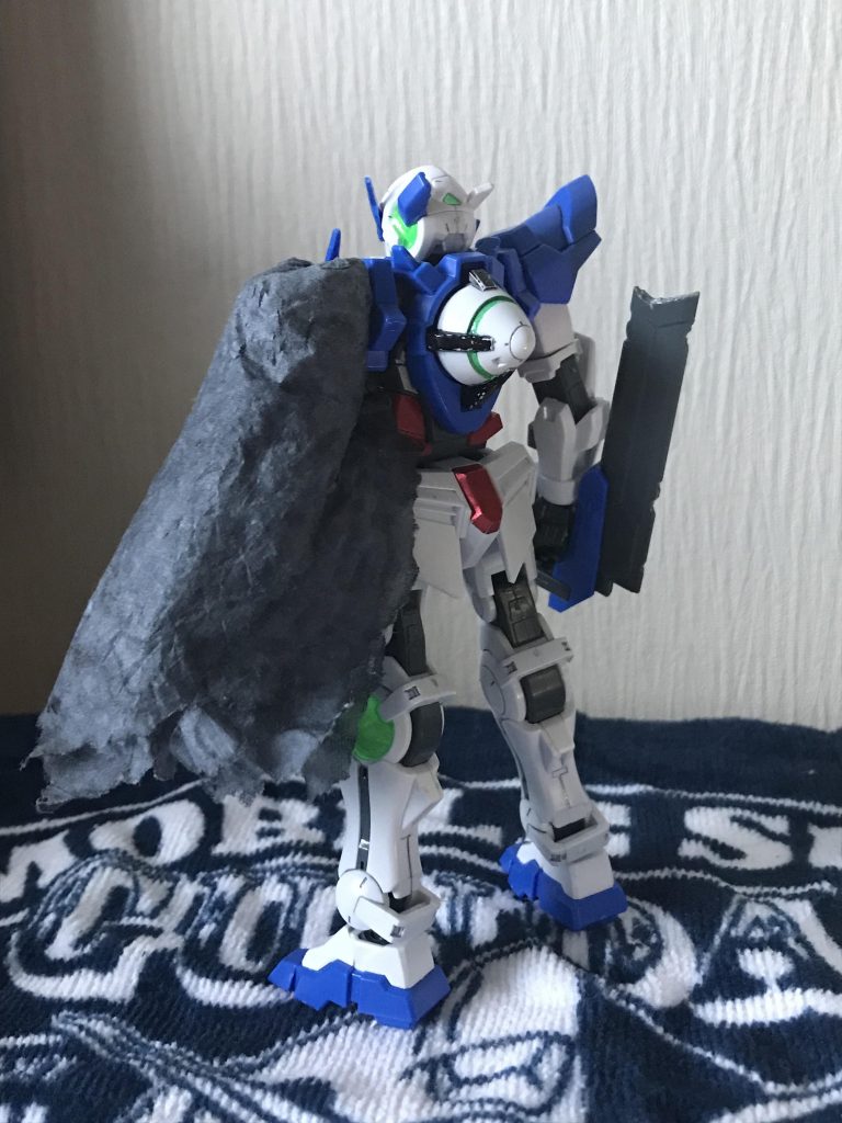 その3。太陽炉は起動してる感じを出すために緑で塗りました