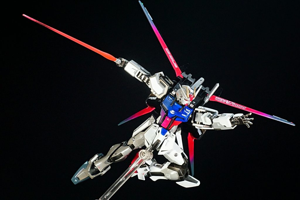 お友達に見せたら、「あしゅら男爵かよ」って言われました。かなりショックです。