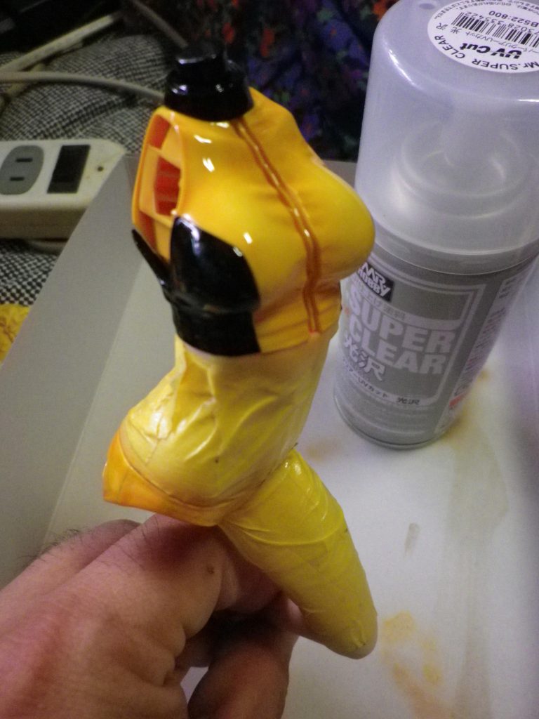 水着部分の基本塗装＆シャドー吹き