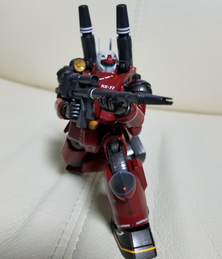 可動範囲も広くてポージングも楽ですね