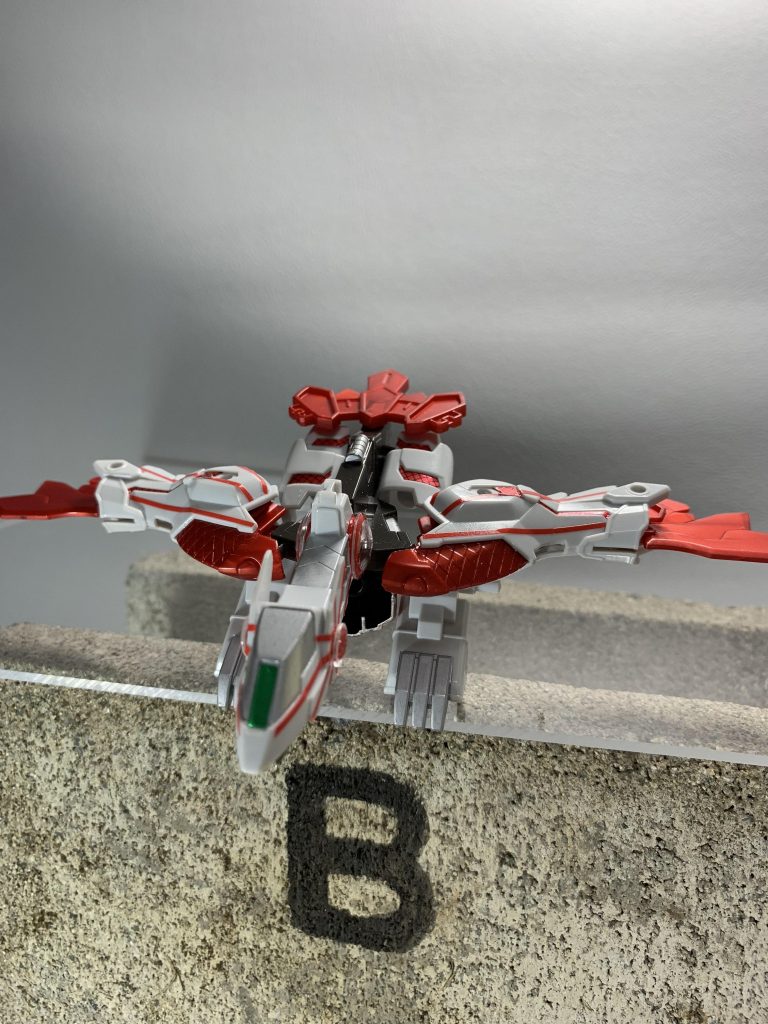 印破瑠守は合体をオミットしてるのでもう少し肉抜き埋めたかったけどバランスが悪くなりそうなので元のまま部分塗装とラインシールで武丸の愛機インパルスを表現しています　日章デザインはとやかく言う人たちがいるので控えました