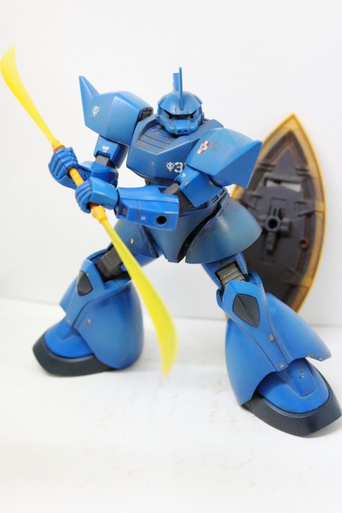 (´・ω・`)ガンダムウォーのイラストみたいなポーズ