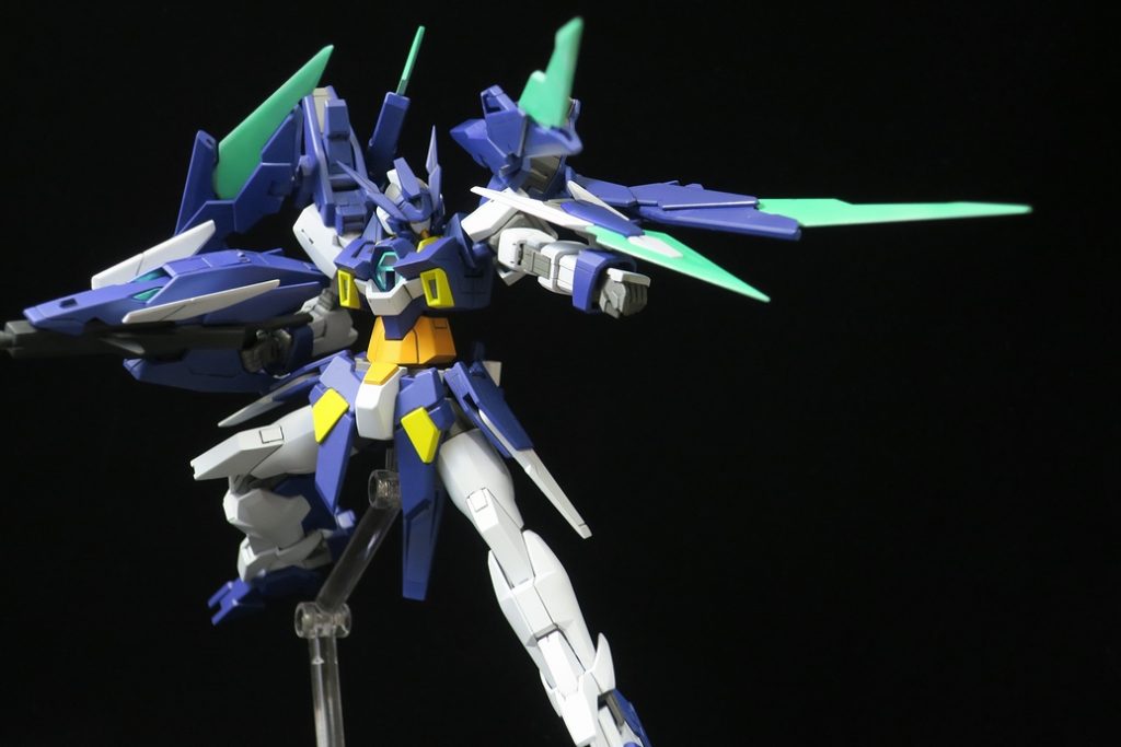 ファンネルは磁石接続にしてます。
マグナムSVも今から楽しみですね。