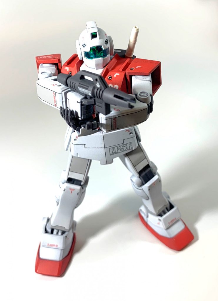 肩を引き出し機構にしたので少し複雑なポーズが取れます。