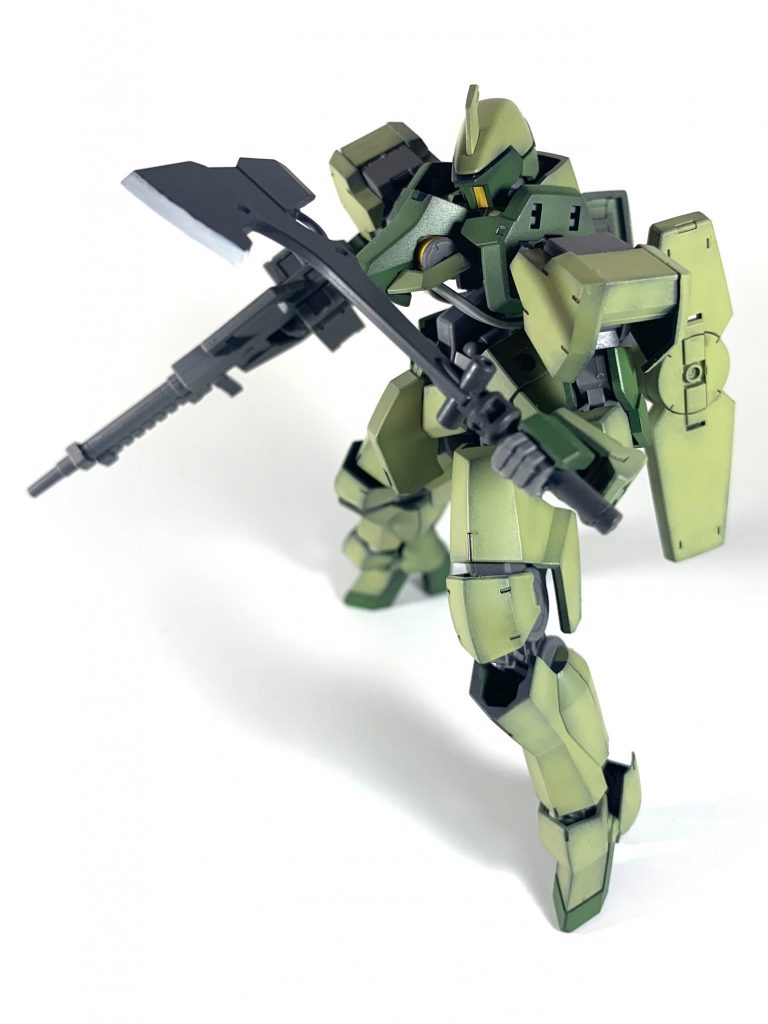 斧だけ少し筆塗りしました