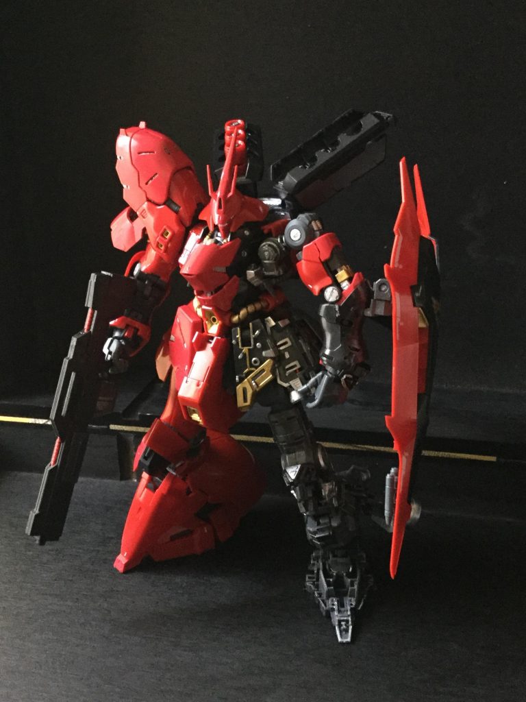 RGサザビー 内部フレーム見せ–2枚目/制作者：@NTbozz