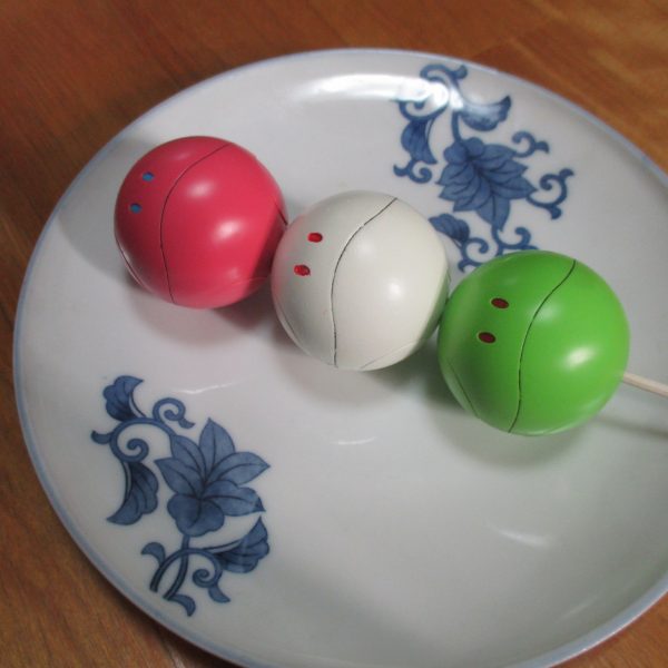 白ハロ、発売してほしいなぁ・・・(塗るのめどい)