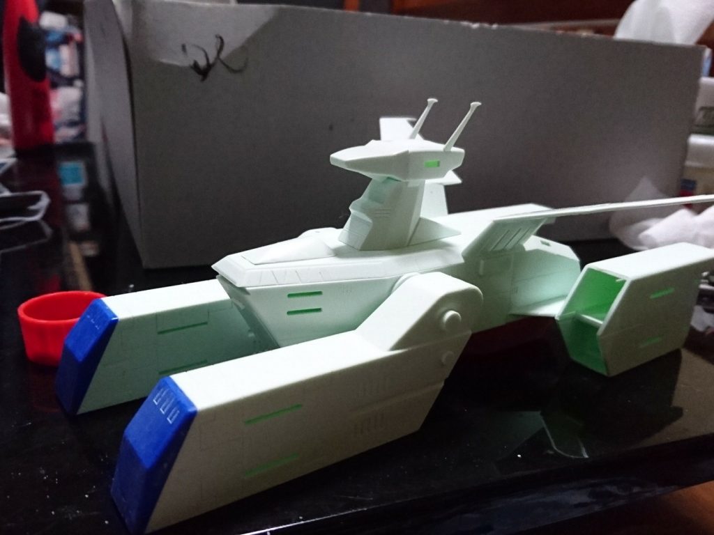 まっ更な状態だと玩具感のある安っぽい見た目なんですが、手を加えると恐ろしく化けてくれるのが旧キットのいいところ