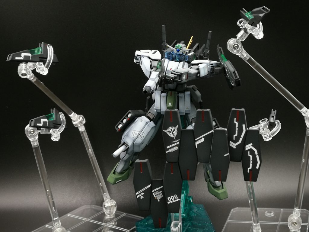 精密射撃の際はフォロスクリーンも展開可能です。(トランザム時以外でも)