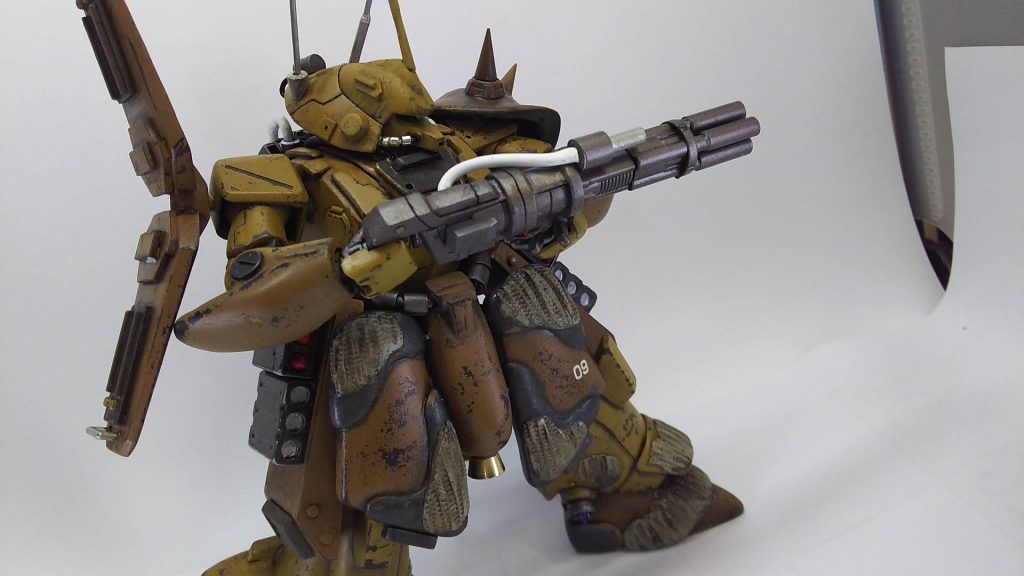 ガトリングガンは汎用のモノをチョイ改造。