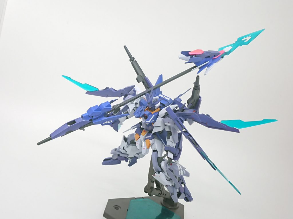 槍の反対側はドッズライフルです。