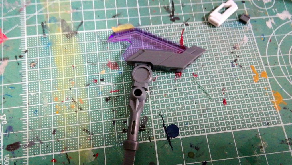 バルディッシュはガンブレードランス+00の腕関節でミキシングビーム刃の基部はDXから拝借