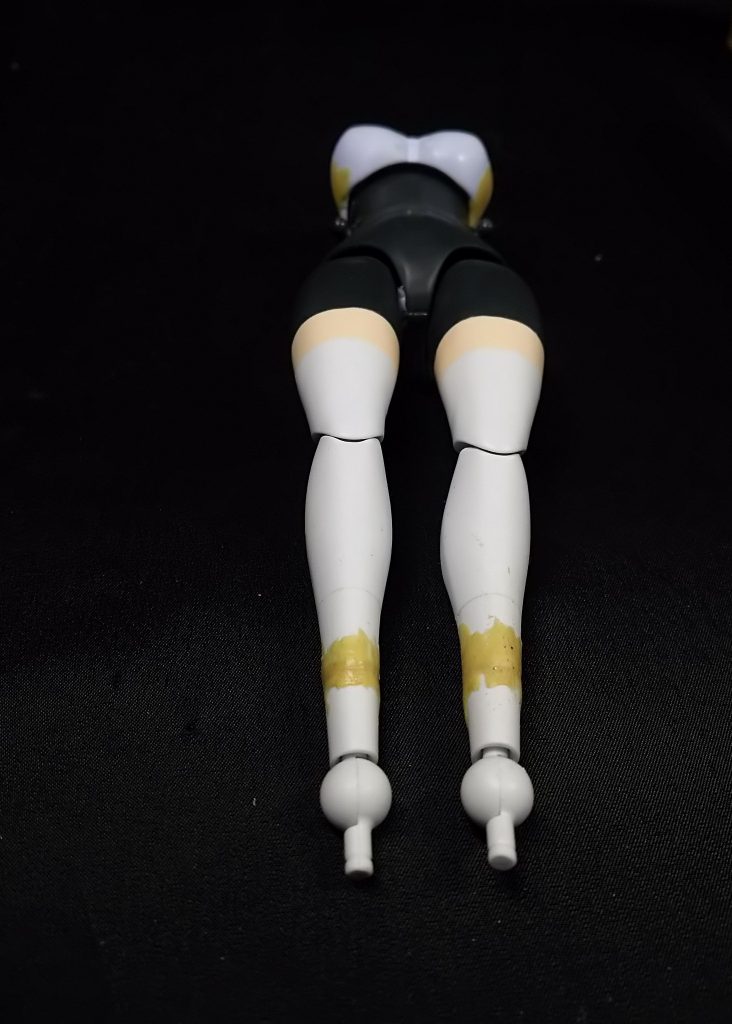 脚を10㎜程延長。