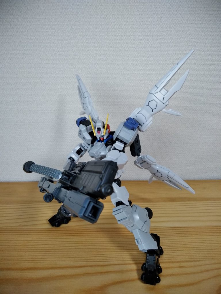 ドカンと
立ち姿がやはりお気に入りです。