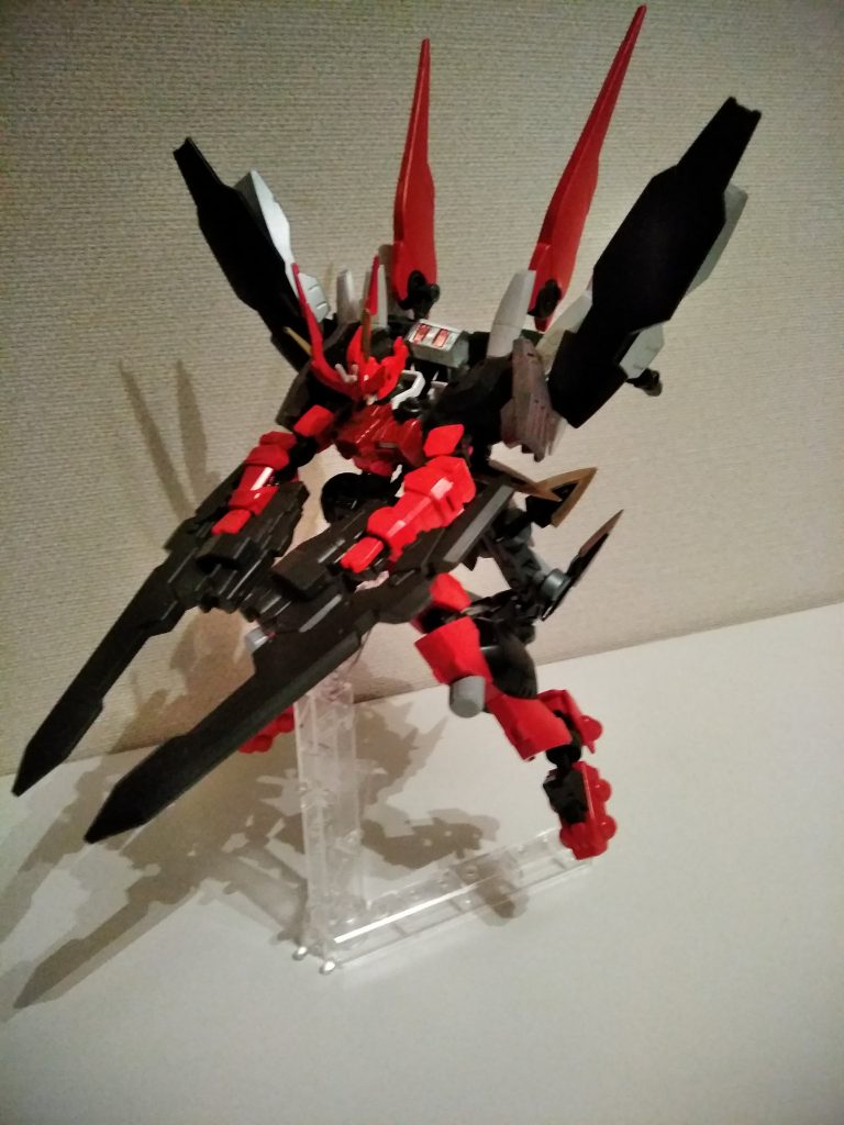 ブリジットウイング
翼の役割をした刃と小型ライフル
女神ブリギットより
アスタロト=イシュタル、豊穣の女神つながりでケルト神話の火の女神より