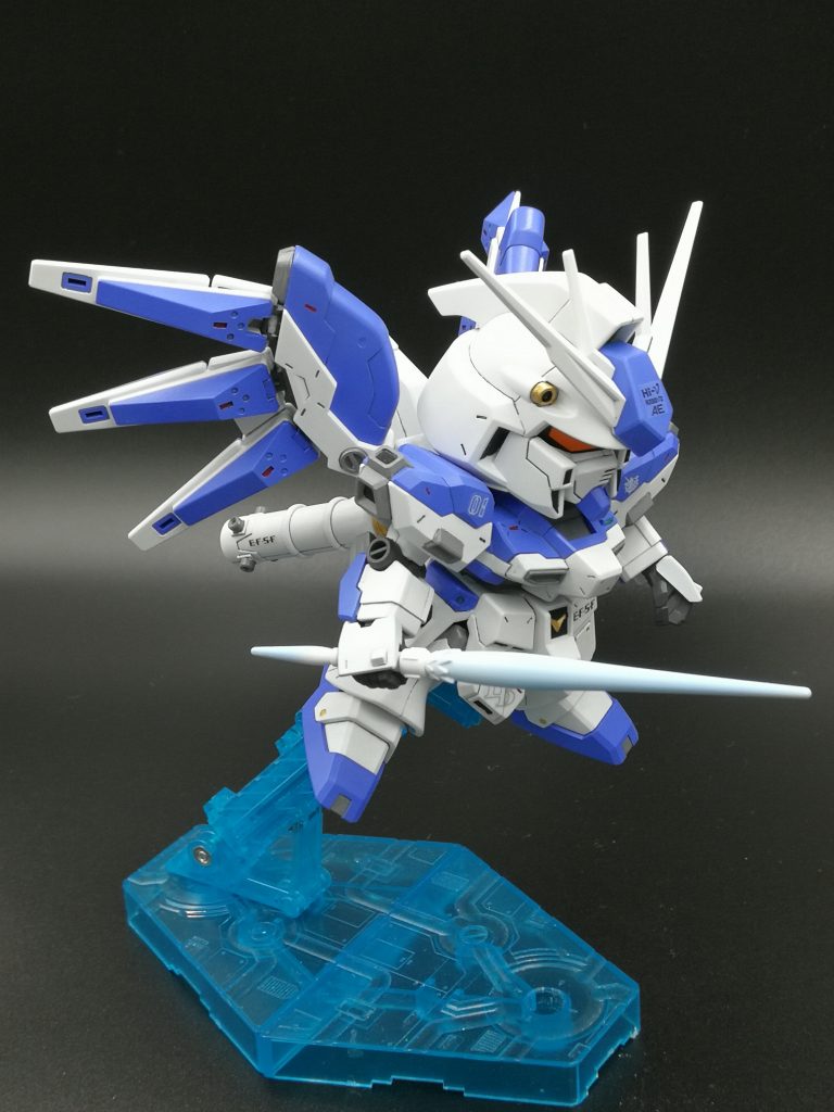 ビームサーベルもグラデーションを加えてます。