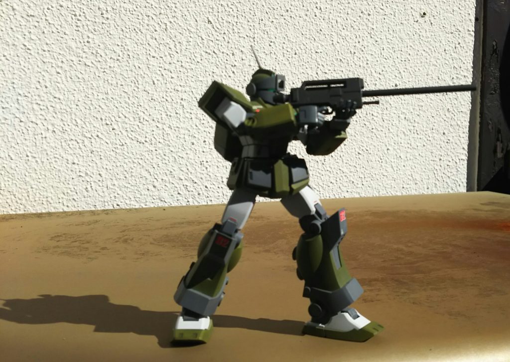 家のベランダです
狙撃ポーズっぽいのを